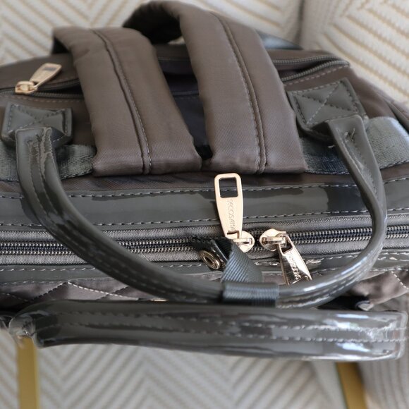 Travel Bag or School Backpack Green - Picture 4 of 10